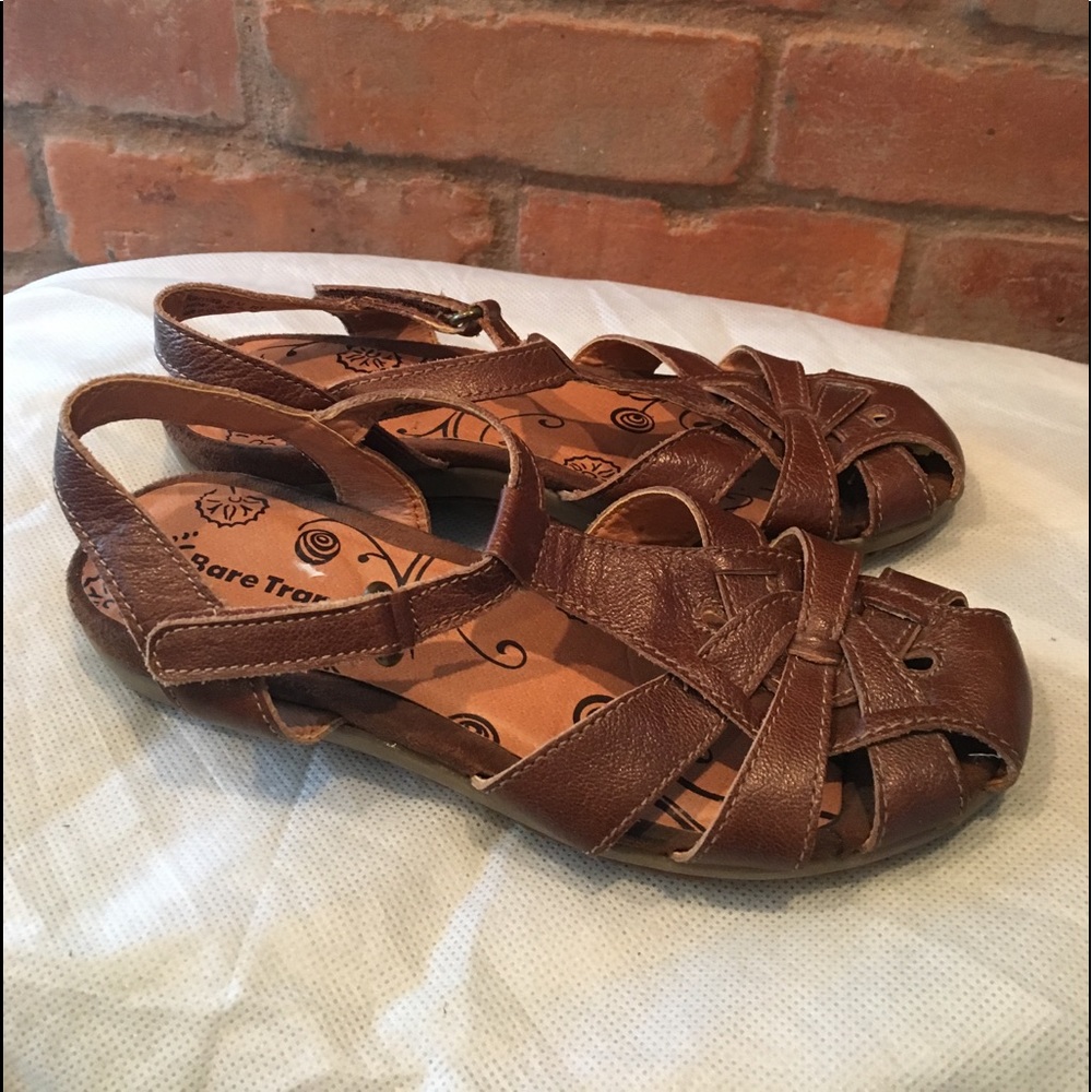 Bare traps leather Ramira Sandals